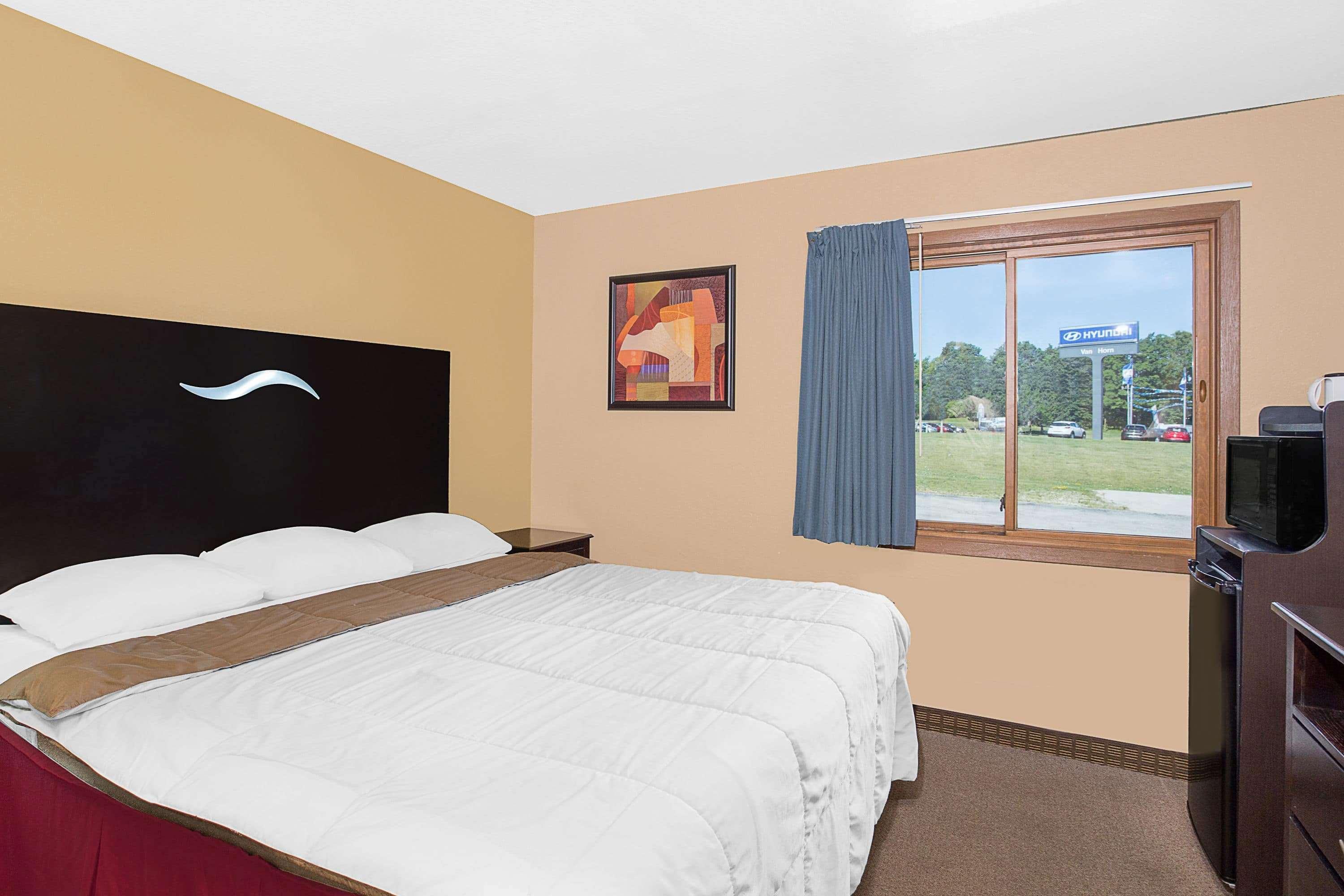 Motel Super 8 By Wyndham Sheboygan Wi Esterno foto