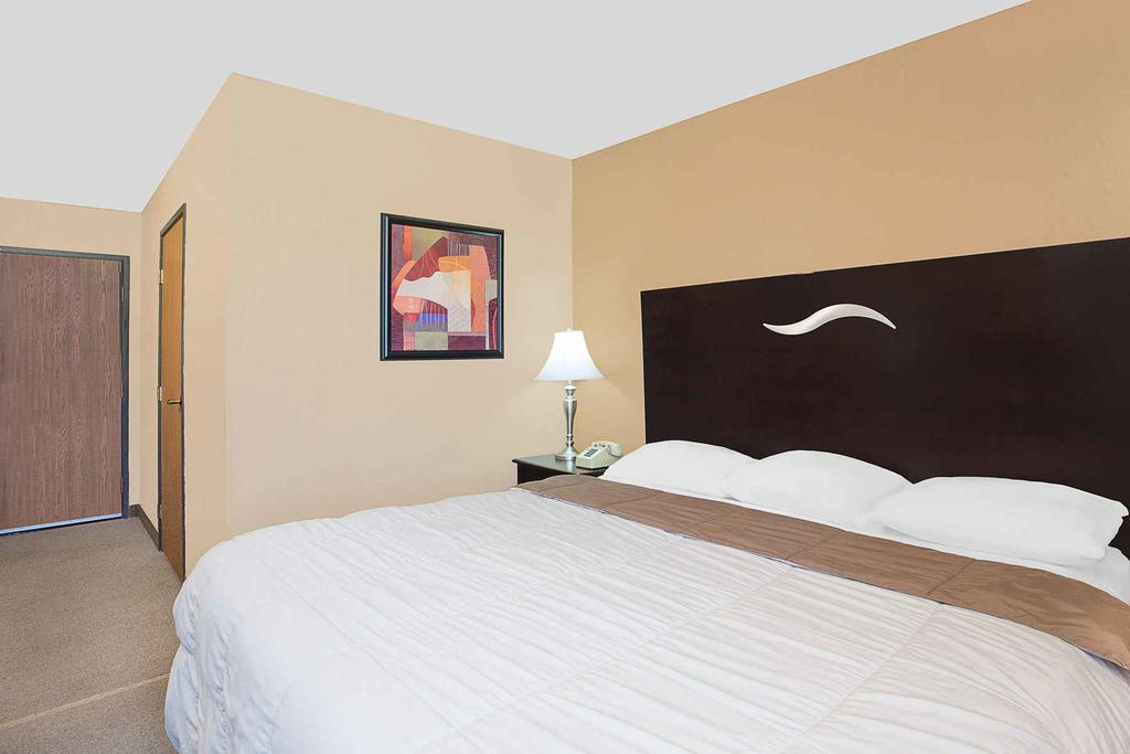 Motel Super 8 By Wyndham Sheboygan Wi Esterno foto